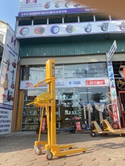 Xe nâng tay quay kawasaki 500kg