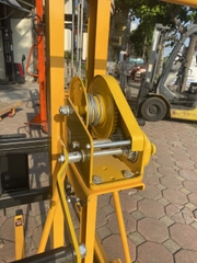 Xe nâng tay quay kawasaki 500kg