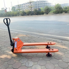 Xe nâng tay thấp 2000kg càng rộng 685x1220