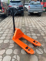 Xe nâng tay 3 Tấn - Siêu ngắn - Càng 550mm