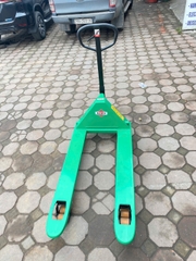 Xe nâng Kawa xanh 2.5T rộng