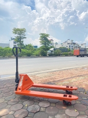 Xe nâng tay thấp 3000kg càng rộng 685x1220