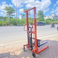 Xe nâng tay cao 1 tấn có phanh