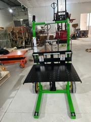 Xe nâng cao mini 200kg - 90cm nhãn hiệu Haniko màu xanh
