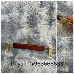 Kẹp Quần Gỗ Nâu Cao Cấp - Kẹp Mạ Vàng