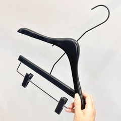 Móc Áo Gỗ Nữ Cao Cấp - Đen Mạ Đen - Dày 3cm