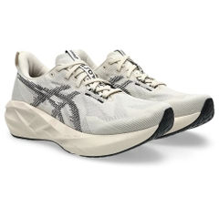 Giày chạy bộ ASICS NOVABLAST 5 Nam - 1011B974.250