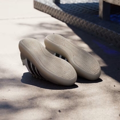 Giày thời trang adidas Barreda Decode Nam - JI2315