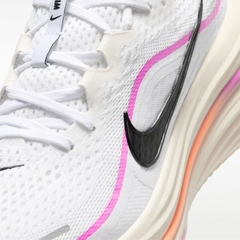 Giày chạy bộ Nike Nữ Winflo 12 - HV9273-100