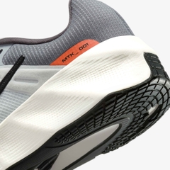Giày thời trang Nike Metro Tek Nam - HM9493-104