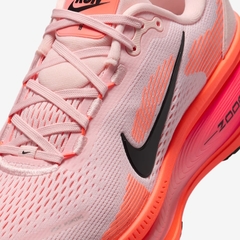 Giày chạy bộ Nike VOMERO 18 Nữ HM6804-600