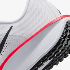 Giày chạy bộ Nike RUNNING QUEST 6 Nữ - FD6034-105