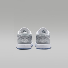 Giày bóng rổ Air Jordan 1 Low Nike Nữ DC0774-105