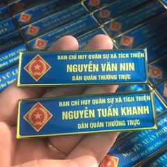 Thẻ tên đeo ngực