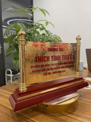 Biển Chức Danh Gỗ Đồng 2 Cột Mạ Vàng