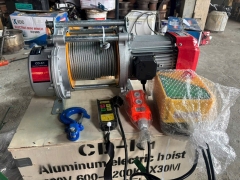 Tời nâng vỏ nhôm CD-K1 + có ĐKTX 20m/phút (220V) 750-1500kg-60m