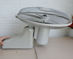 Quạt Treo Tường Hatari IW18M1
