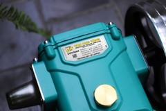 Máy phun thuốc trừ sâu bảo vệ thực vật (không động cơ) Con Ong Vàng COV26AX 1.0HP Xanh mờ (hoạt động bằng sức kéo động cơ)