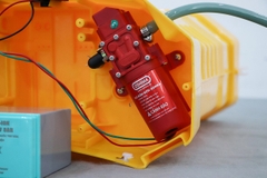 Máy phun thuốc trừ sâu, côn trùng điện CON ONG VÀNG Li20-pin Vàng Pin lithium 12V8Ah