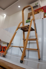 Thang nhôm xếp Oshima TG3 Màu gỗ (ghế -3 bậc)