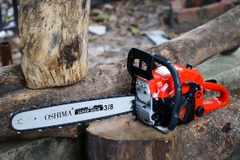 Cưa xích Oshima OS5900 2.5kW Đỏ-đen 2 thì