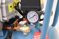 Máy nén khí Mitsukaisho 24-2.0 2.0HP Xanh đậm Điện 1 pha (có dầu, nhanh, dây đồng)