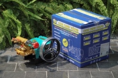 Máy phun thuốc trừ sâu bảo vệ thực vật (không động cơ) Con Ong Vàng COV22AX 1.0HP Xanh mờ (hoạt động bằng sức kéo động cơ)