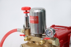 Đầu phun áp lực chất lỏng CALI CL-30TH 2.0HP Đỏ (hoạt động bằng sức kéo động cơ)