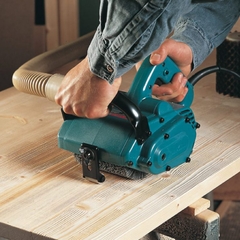 Máy chà nhám Makita 9741 (1860W)