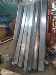 Đầm thước chạy điện