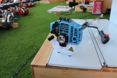 Máy cắt cỏ Oshima TX330 900W Xanh đậm 2 thì (rời, chết)