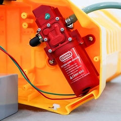 Máy phun thuốc trừ sâu, côn trùng điện CON ONG VÀNG Li16-pin Vàng Pin lithium 12V8Ah