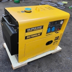 Máy phát điện gia đình chạy dầu chống ồn Đông Phong DG7000LDE 5.5kW