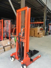 Xe nâng tay cao SANKYSU 2 tấn