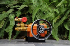 Máy phun thuốc trừ sâu bảo vệ thực vật (không động cơ) Con Ong Vàng COV26AC 1.0HP Cam (hoạt động bằng sức kéo động cơ)
