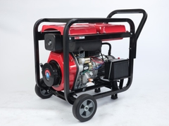 Máy phát điện chạy dầu Maxlock MD9500S (7.5KW - 380V)