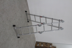 Thang nhôm xếp Oshima T4D-3 Xanh đậm (4 đoạn, 3 bậc)