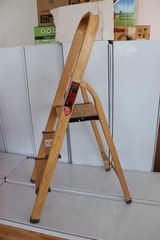 Thang nhôm xếp Oshima TG3 Màu gỗ (ghế -3 bậc)