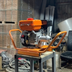 Đầm Dùi Chạy Xăng Lifan 160