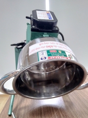 Máy Xay Thịt Giò Chả Việt Nhật 370W - AM 04