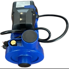 Điện Máy Minhh Thành HD - Máy Bơm Ly Tâm  375w - 220v Hút Sâu 8m Đẩy Cao 14m Hút Xả 34/34 Lưu Lượng 105 l/min Cánh PPO Cốt Inox304 Thương Hiệu HTC Dây Đồng Bảo Hành 12 tháng