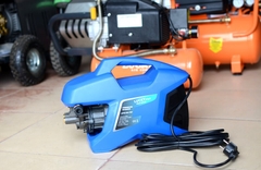 MÁY RỬA XE MINI LUCKY APW –HO-70P 1400W-220V ÁP LỰC 70 ĐẾN 105 BAR LƯU LƯỢNG 6 L/P NHỎ GỌN TIỆN LỢI CHO VIỆC VỆ SINH NHÀ CỬA SÂN VƯỜN XE CỘ PHÙ HỢP CHO GIA ĐÌNH
