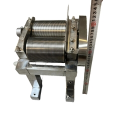 Quả Lu thép  máy thái bì heo bì lợn đa năng khung inox quả lô 90- dài 120mm thương hiệu NINH PHÁT