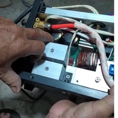 MÁY CẮT PLASMA 40A MEGATEC CUT-40S INVERTER 4.8KVA 220V/40A