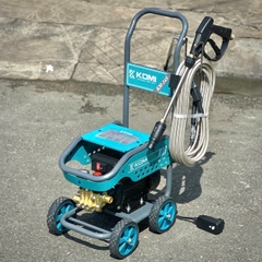 MÁY XỊT RỬA XE CAO ÁP CÓ CHỈNH ÁP CÓ ÁT CHỐNG GIẬT KM-34S KOMI XE ĐẨY ÁP LỰC NƯỚC 120BAR LƯU LƯỢNG 11L/PHÚT 3200W