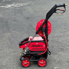 MÁY XỊT RỬA XE CAO ÁP CÓ CHỈNH ÁP CÓ ÁT CHỐNG GIẬT DDEKO DK-3400SQ 3400W 180BAR 12L