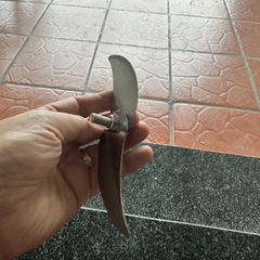 LƯỠI DAO XAY THỊT 2 CÁNH INOX 304 DÀNH CHO NỒI 18CM CHIỀU DÀI LƯỠI 17CM ĐÁY BẰNG LOẠI DÀY ĐẸP CÓ THỂ THÁO RA MÀI DŨA