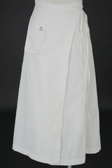 JOLIE SKIRT - Chân Váy Thu Đông Dài Chất Liệu Nylon Nhập Khẩu Phong Cách Cá Tính ( Y25FWSK01)