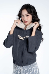 Áo Dạ Cúc Gỗ Cổ Viền Lông Chất Liệu Dạ Nhập Khẩu Phong Cách Hiện Đại (Y25FWJK03)