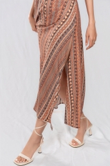 VANESSA DRESS- Váy 2 Dây Họa Tiết YMY Chất Liệu Poly, Nylon (Y06OPS01)